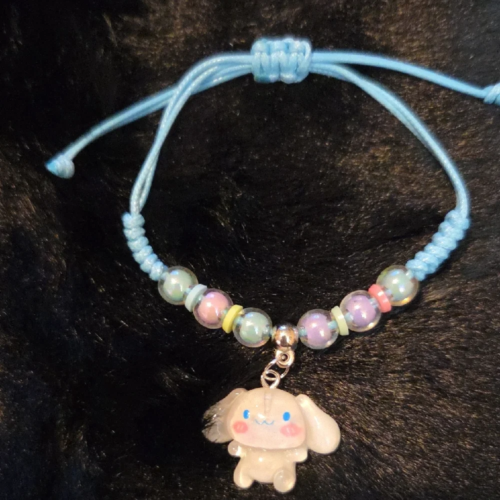 HELLO KITTY'S FRIEND Cute Blue Beaded Bracelet with Bunny Charm NWOT